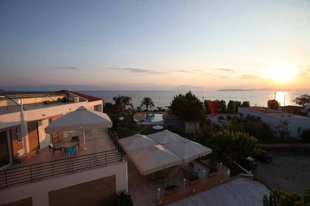 Iria Beach Dış mekan fotoğraf