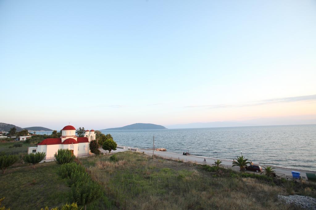 Iria Beach Dış mekan fotoğraf