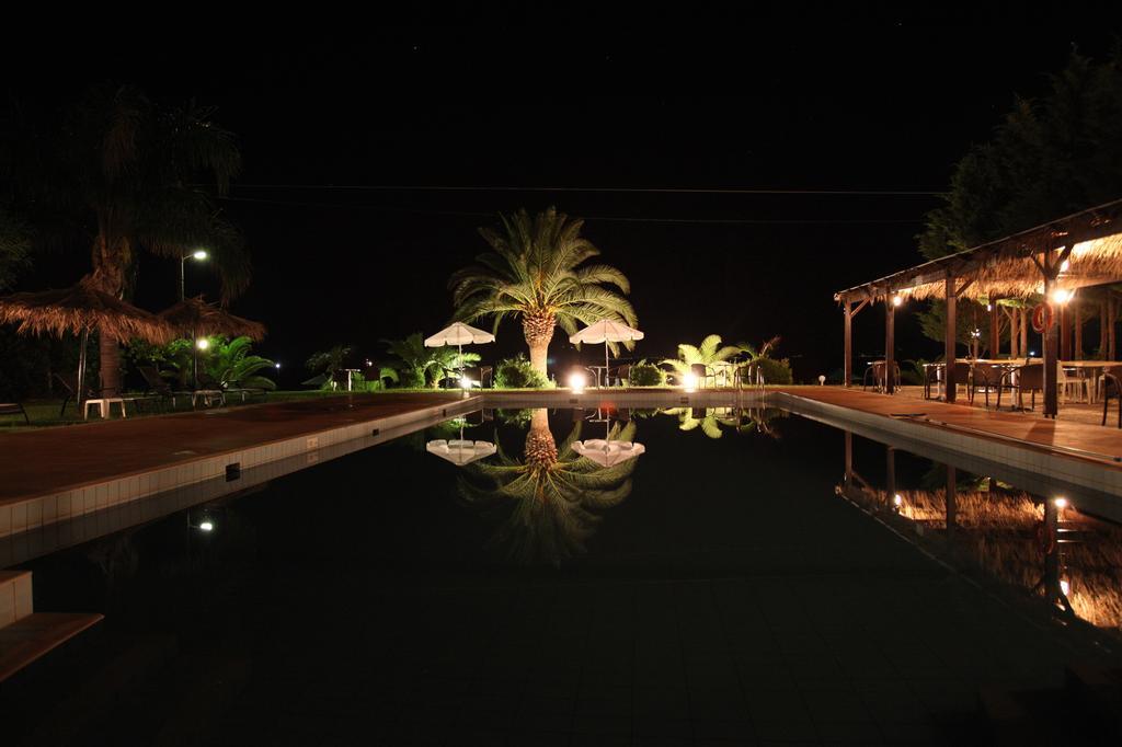 Iria Beach Dış mekan fotoğraf